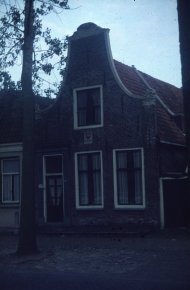 Klik hier om terug te keren